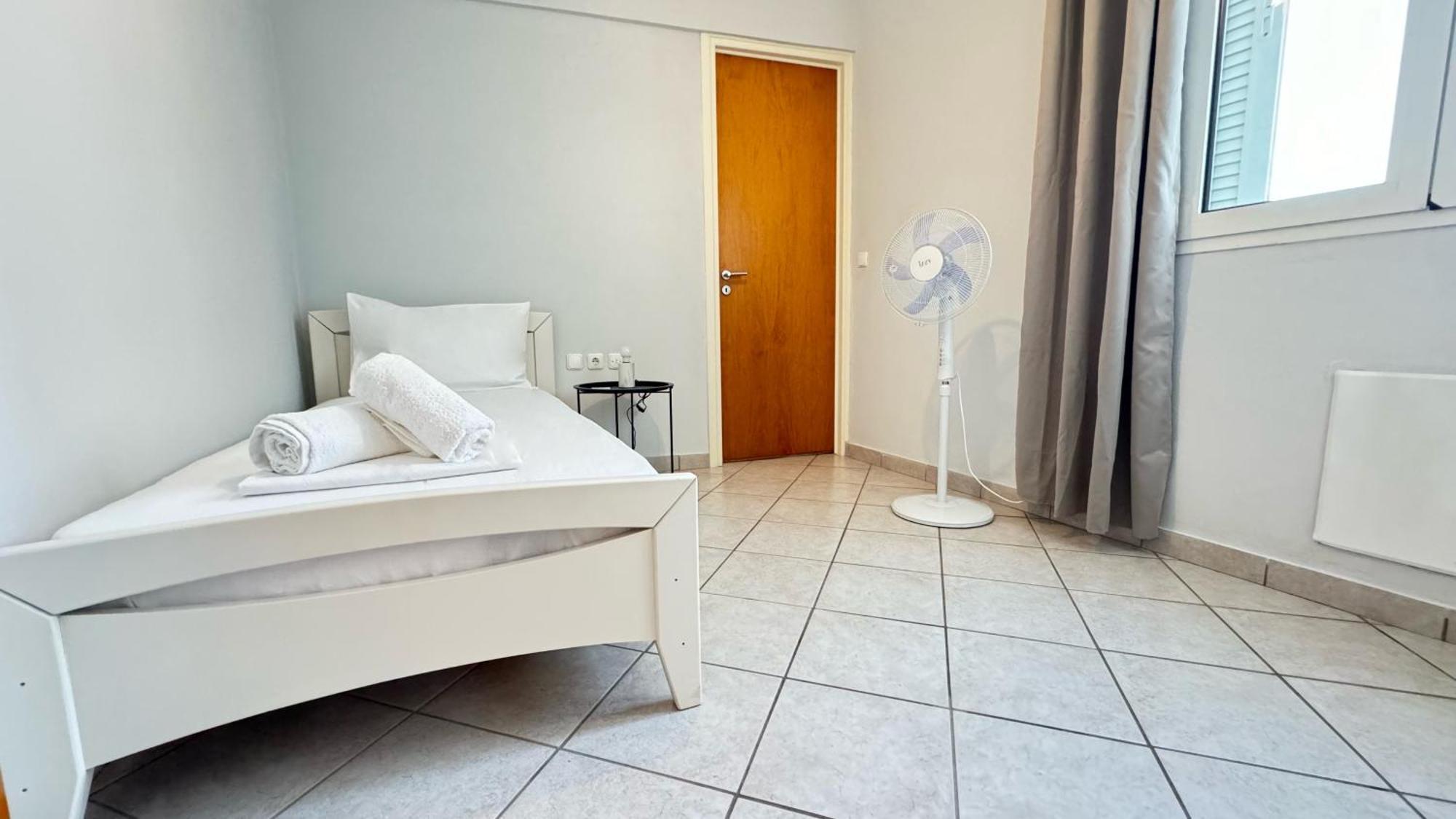 Sunny Apartment For Couples & Friends In Centre Heraklion  Exterior photo